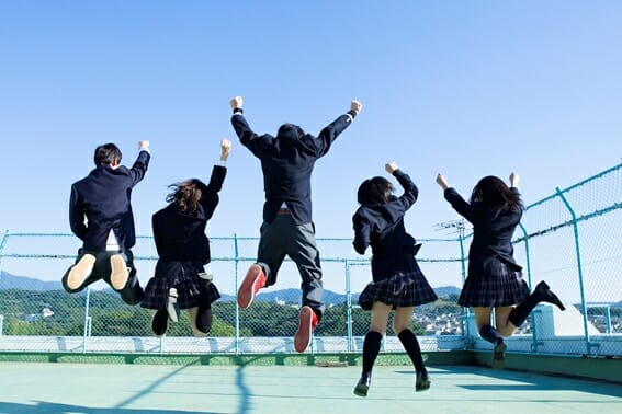 芸能の専門学校を選ぶ5つのポイント!カリキュラムや費用・講師などをチェック!1